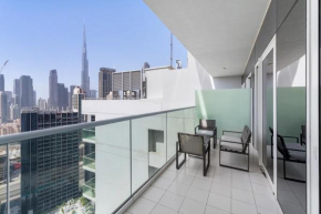 Exclusive Burj Khalifa View - Modern 1 BR